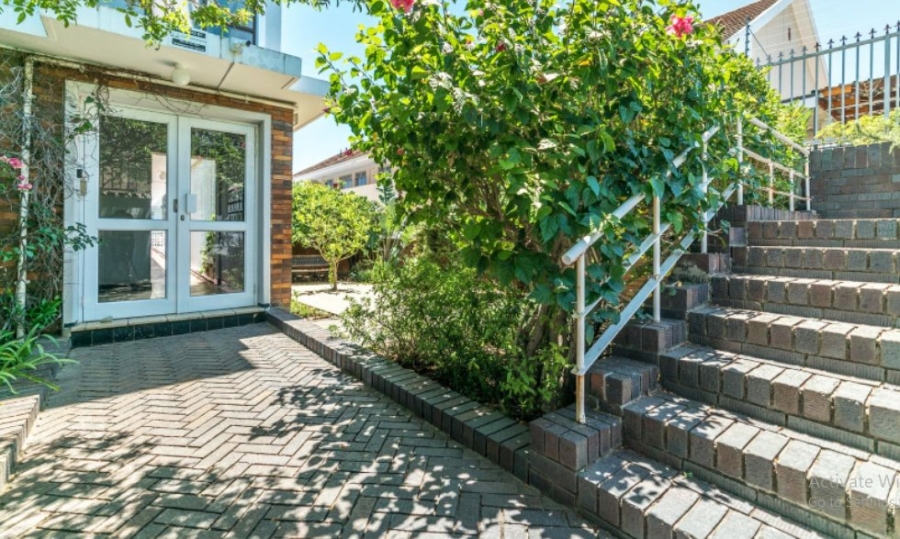 To Let 1 Bedroom Property for Rent in Three Anchor Bay Western Cape